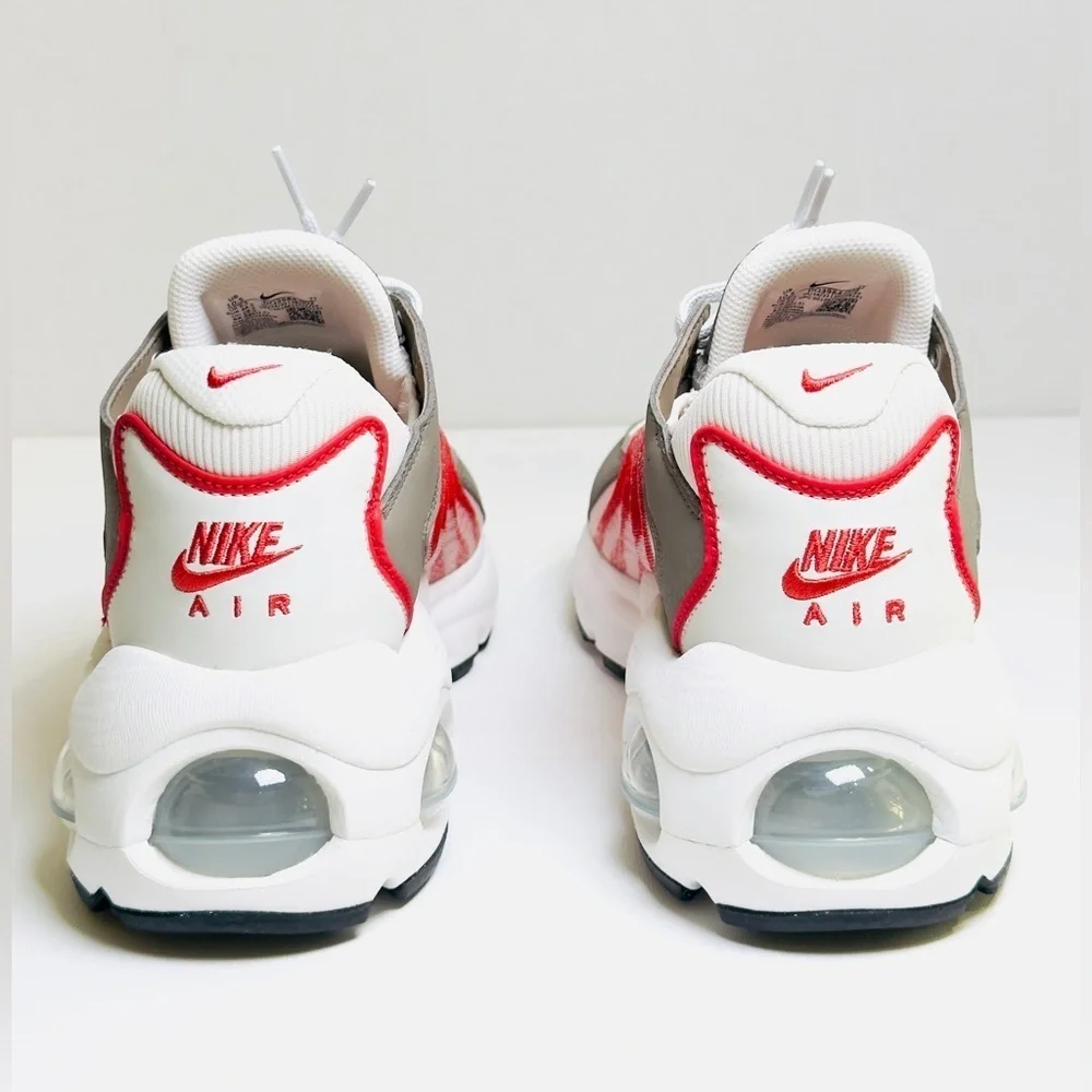Men’s Nike Air Max TW DQ3984 002 size 10.5 bone/Red Clay-Olive Grey color NEW!